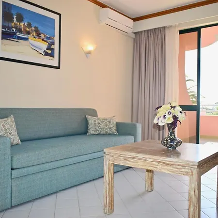 Clube Oceano Apartment *